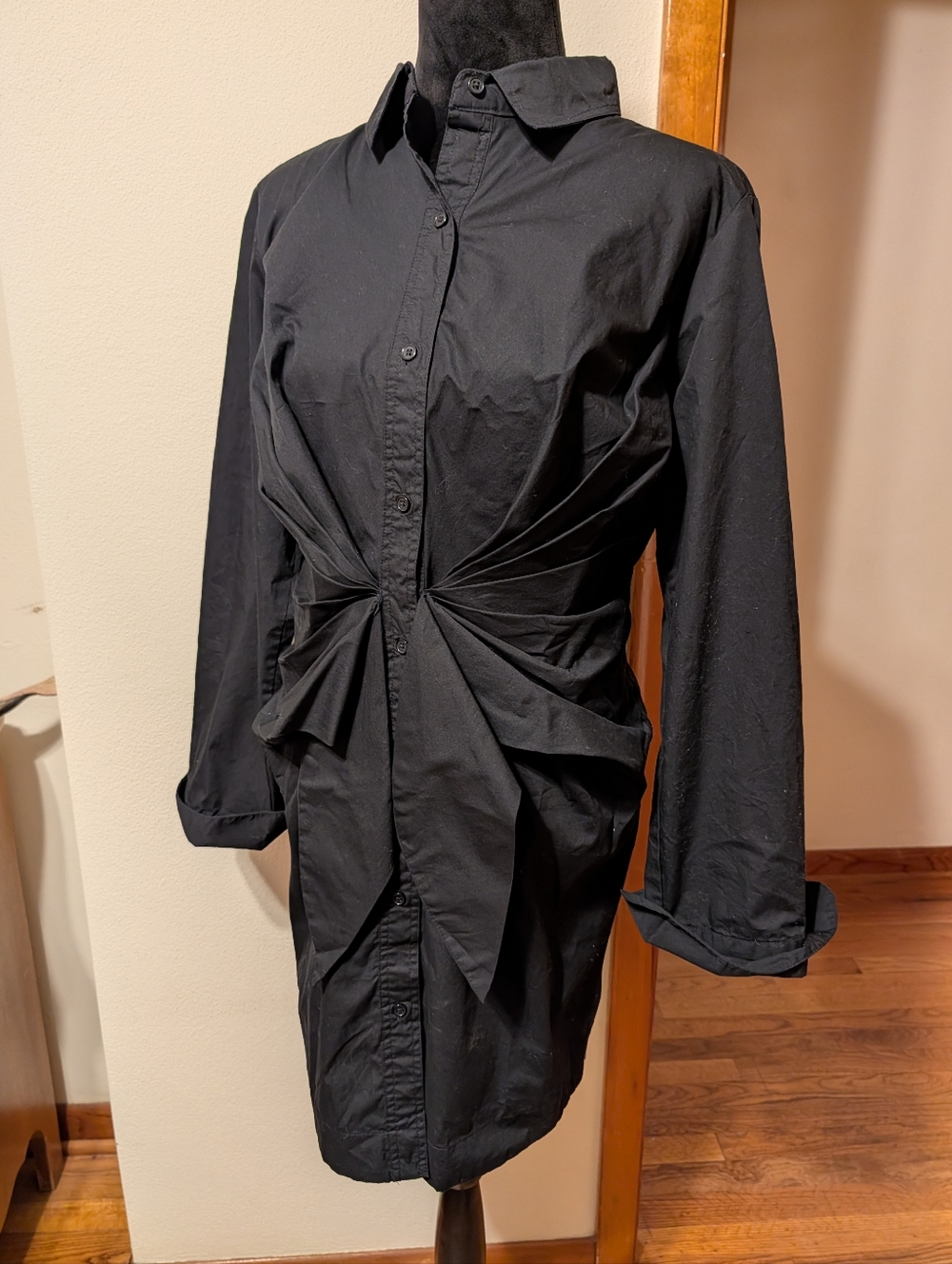 Norma Kamali Black Vamp Starburst Retro Shirt Dress